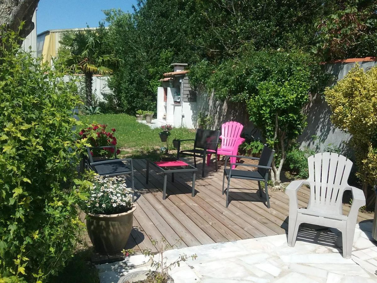 La Roseraie Aytré Exterior foto